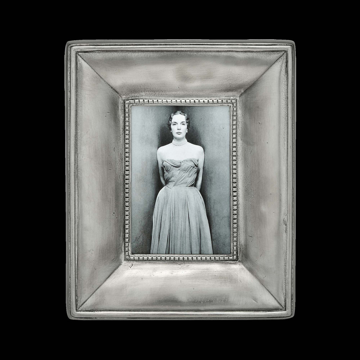 Match Pewter Como collection