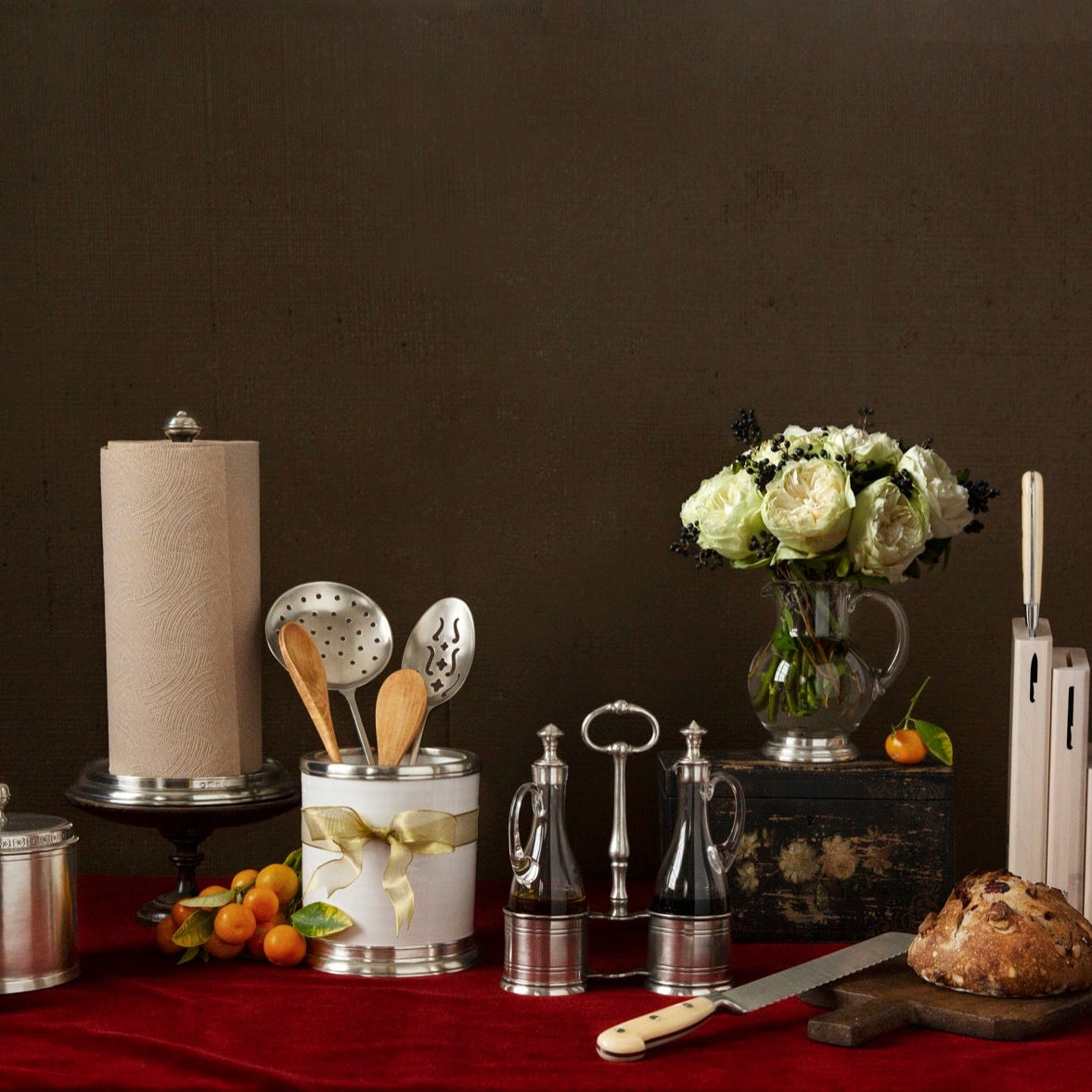 Match Pewter kitchen accessories