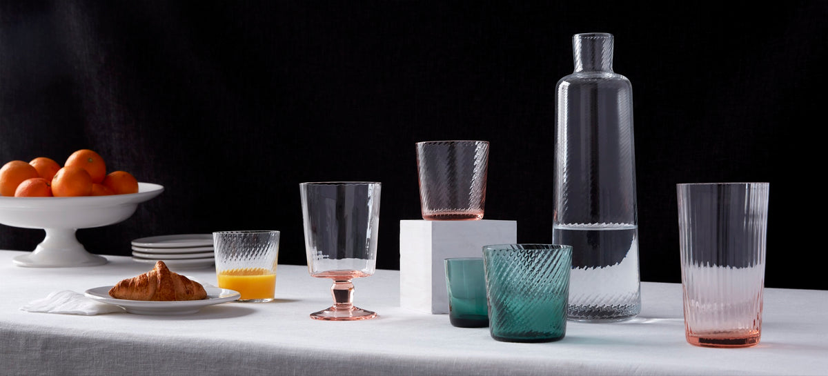 Lando Venezia glasses in mixed colors on a set table