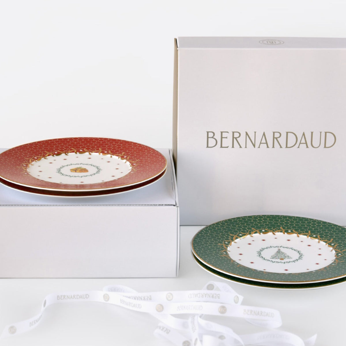 Bernardaud Noël Assorted Dessert/Salad Plates, set of 4 — view 6