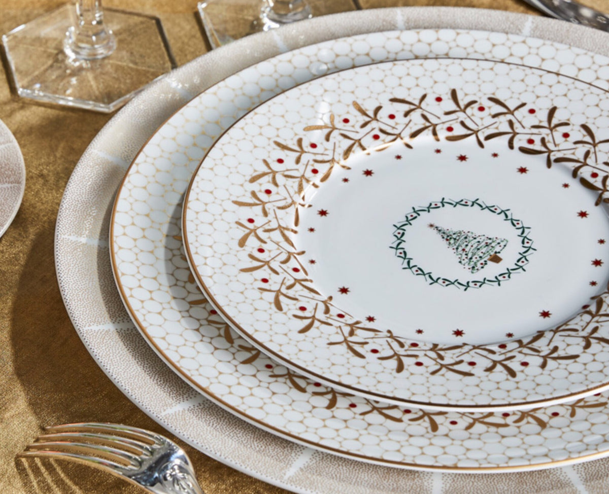 Bernardaud Noël Service plates 12.2", set of 4 — view 2