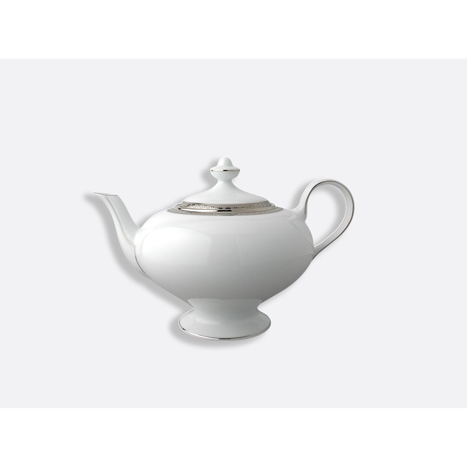 Bernardaud Teapot 12 cups 25.4 oz, Limoges porcelain, Athéna Platine collection, on a white background
