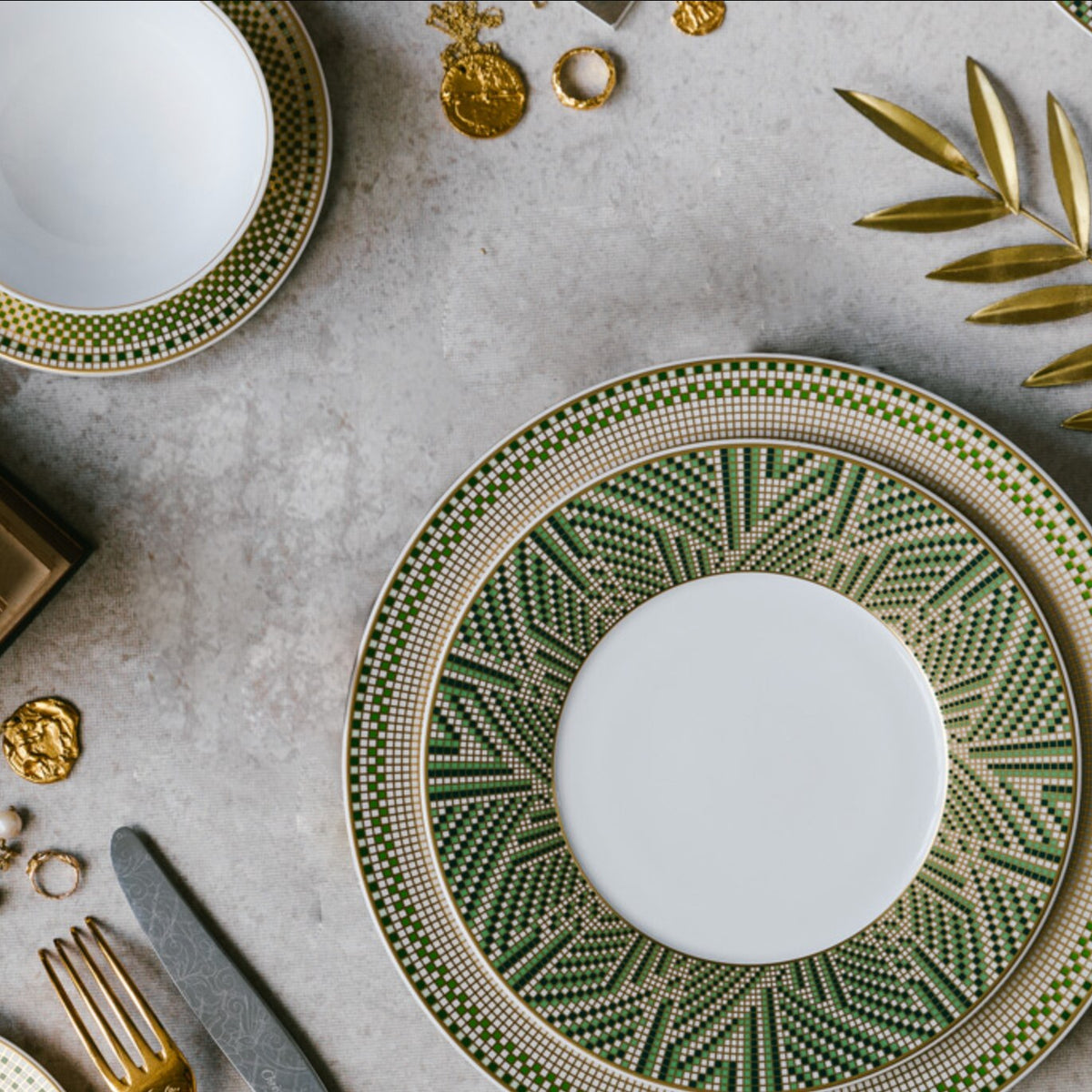 bernardaud-augusta-pattern