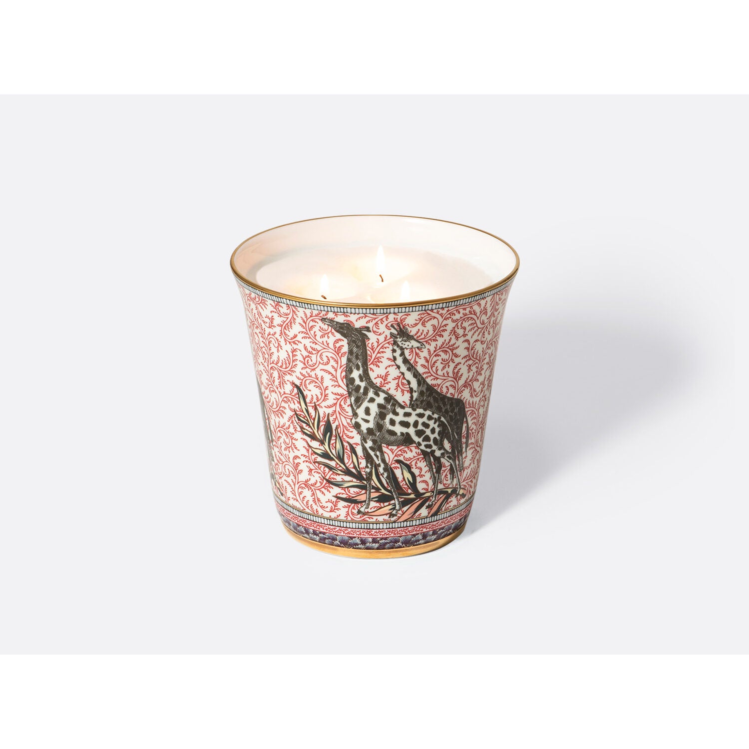 Bernardaud Large candle tumbler 5.9" + "Rue des Archives" candle home fragrance 950 gr, Limoges porcelain, Collection Braquenié collection, on a white background
