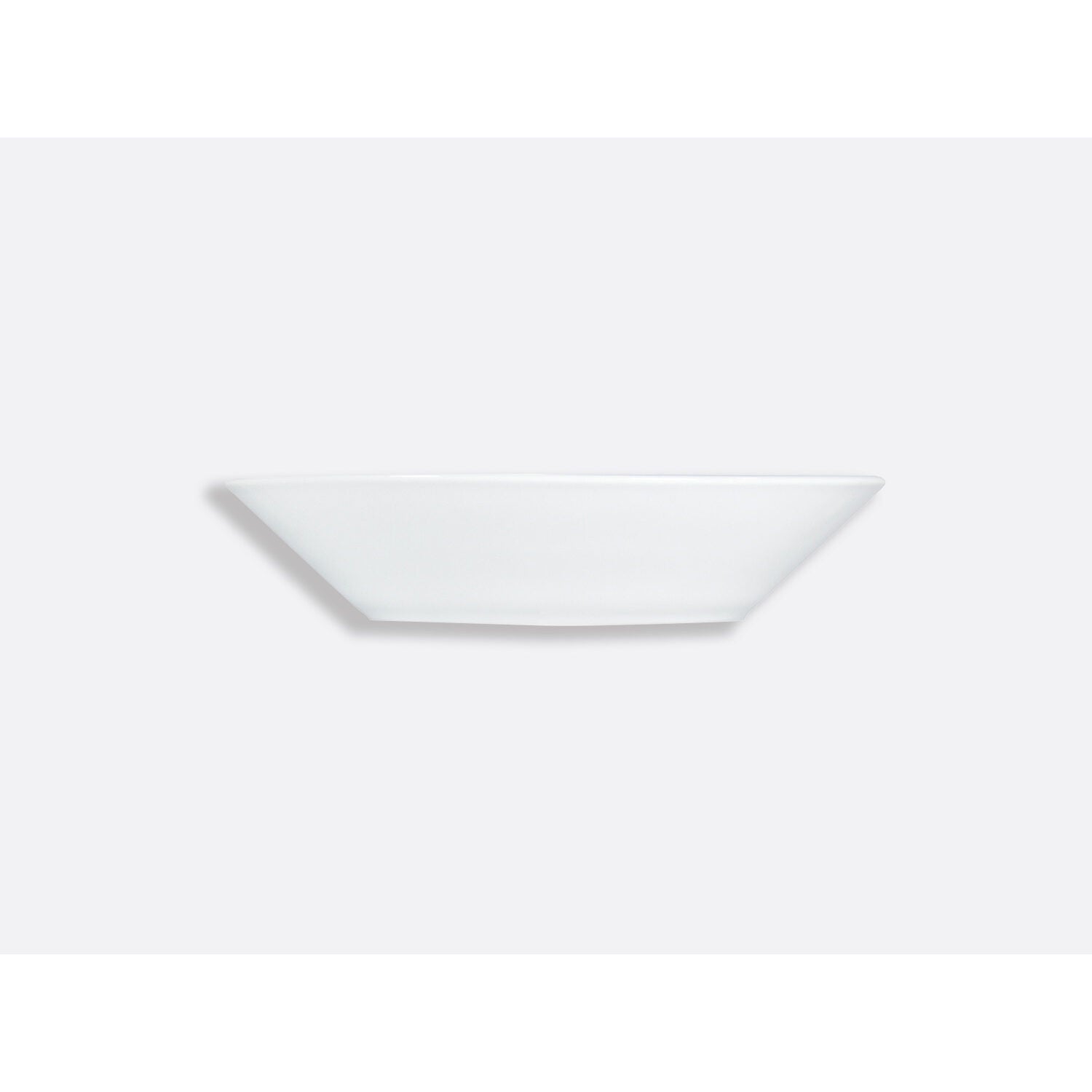 Bernardaud Large coupe 27 oz, Limoges porcelain, Ecume collection, detail view