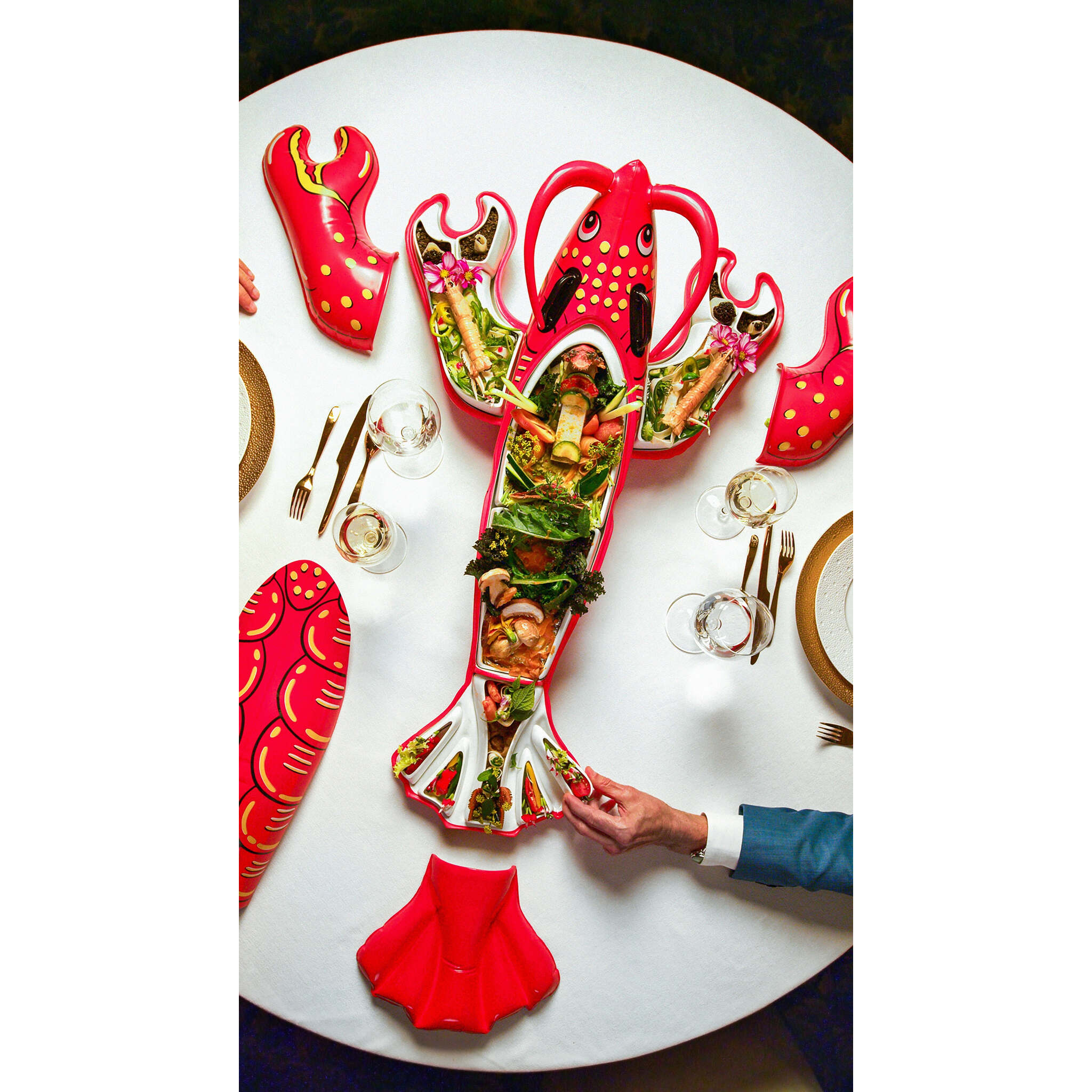 Bernardaud Porcelain edition Lobster, Limoges porcelain, Jeff Koons collection, detail view