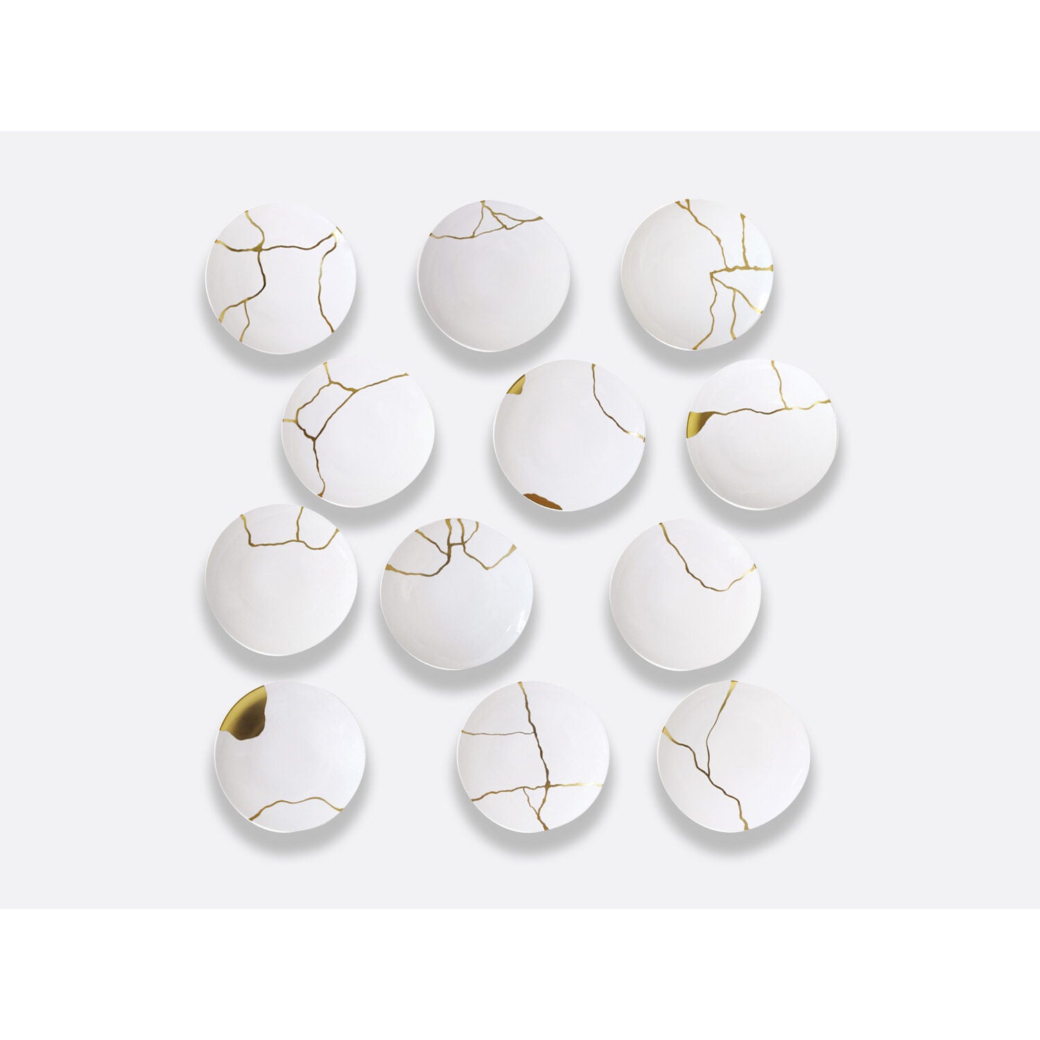 Bernardaud Gift box set of 12 dinner plates (serie 1 et serie 2), Limoges porcelain, Kintsugi - Sarkis collection, on a white background