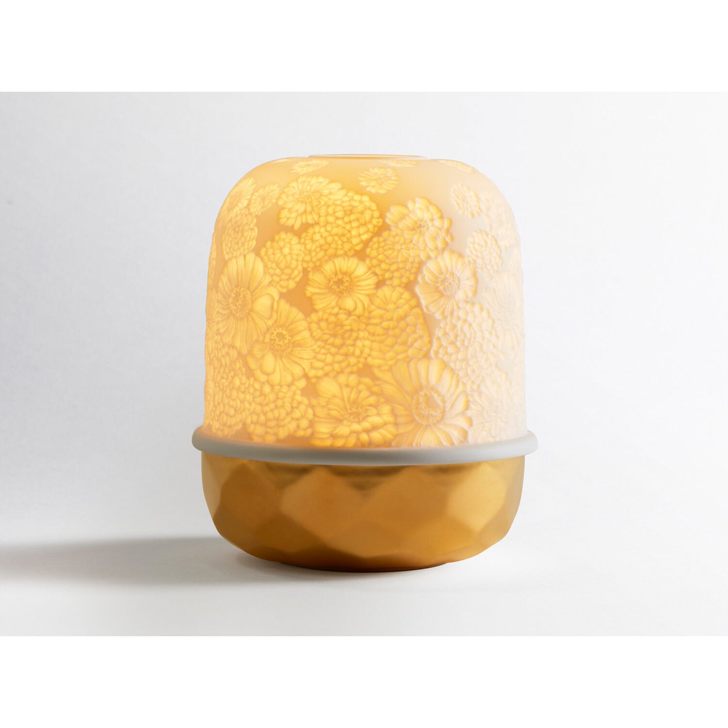 Bernardaud Zinnias Gold in Gold, Limoges porcelain, LED Lampion collection, on a white background