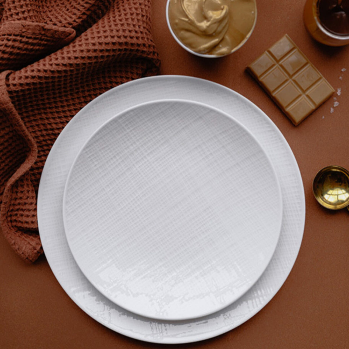 bernardaud-organza-dinnerware-paris-tableware_c3732ef1-0c01-43a9-83c4-15b623e611bb