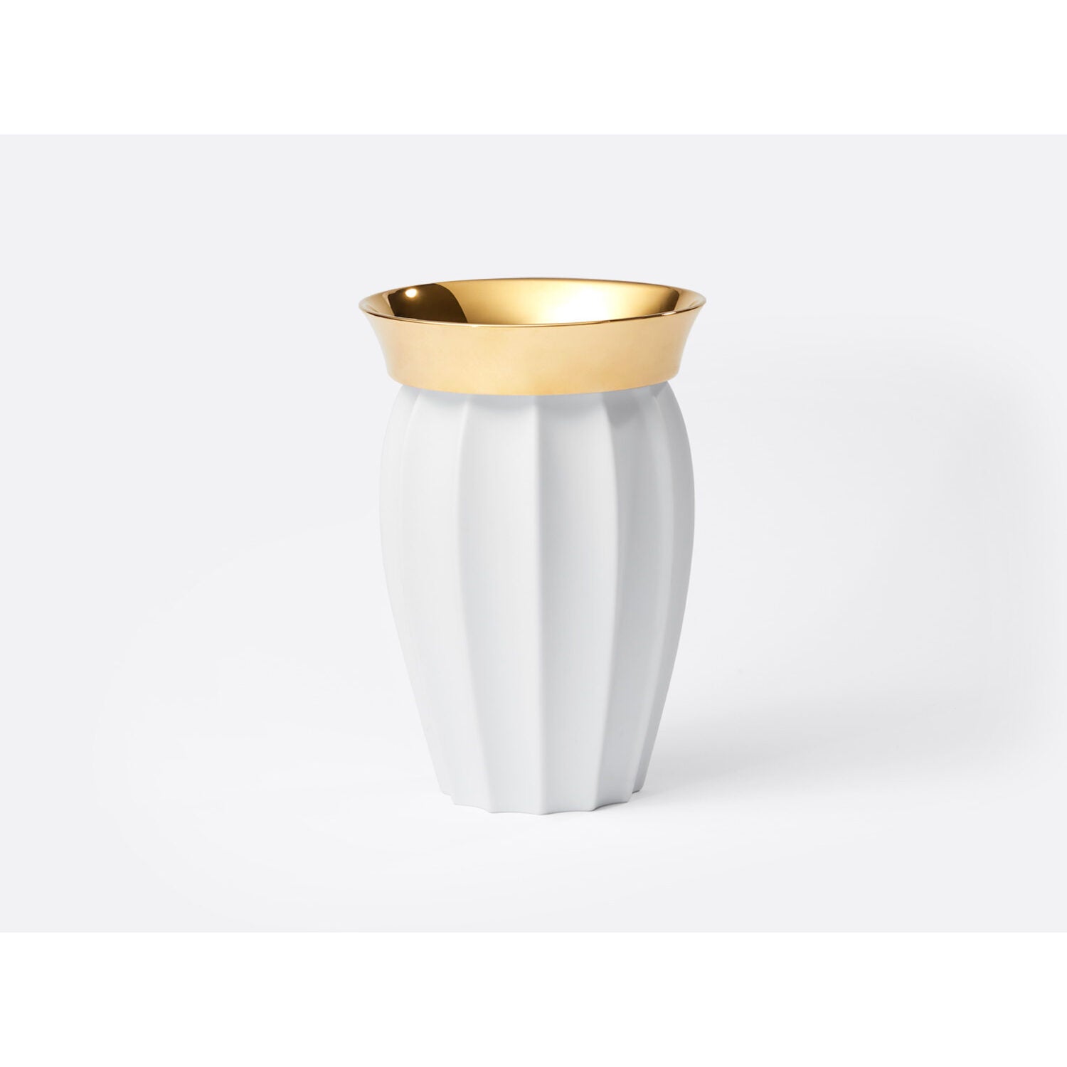 Bernardaud Vase H. 9", Limoges porcelain, Vases collection, on a white background