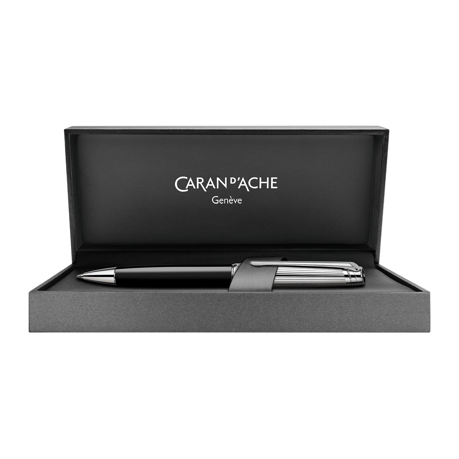 Caran d'Ache Léman Bicolor Black Ballpoint Pen — detail view 2