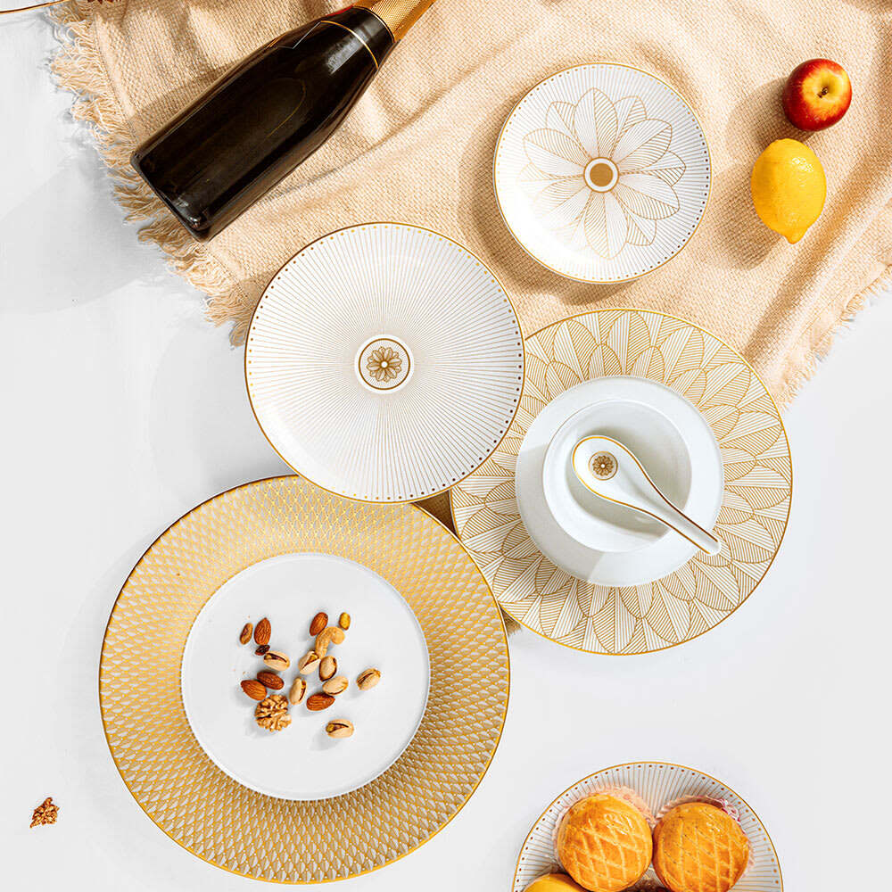 Christofle Malmaison Porcelain Chinese Spoon Gold Finish — additional view