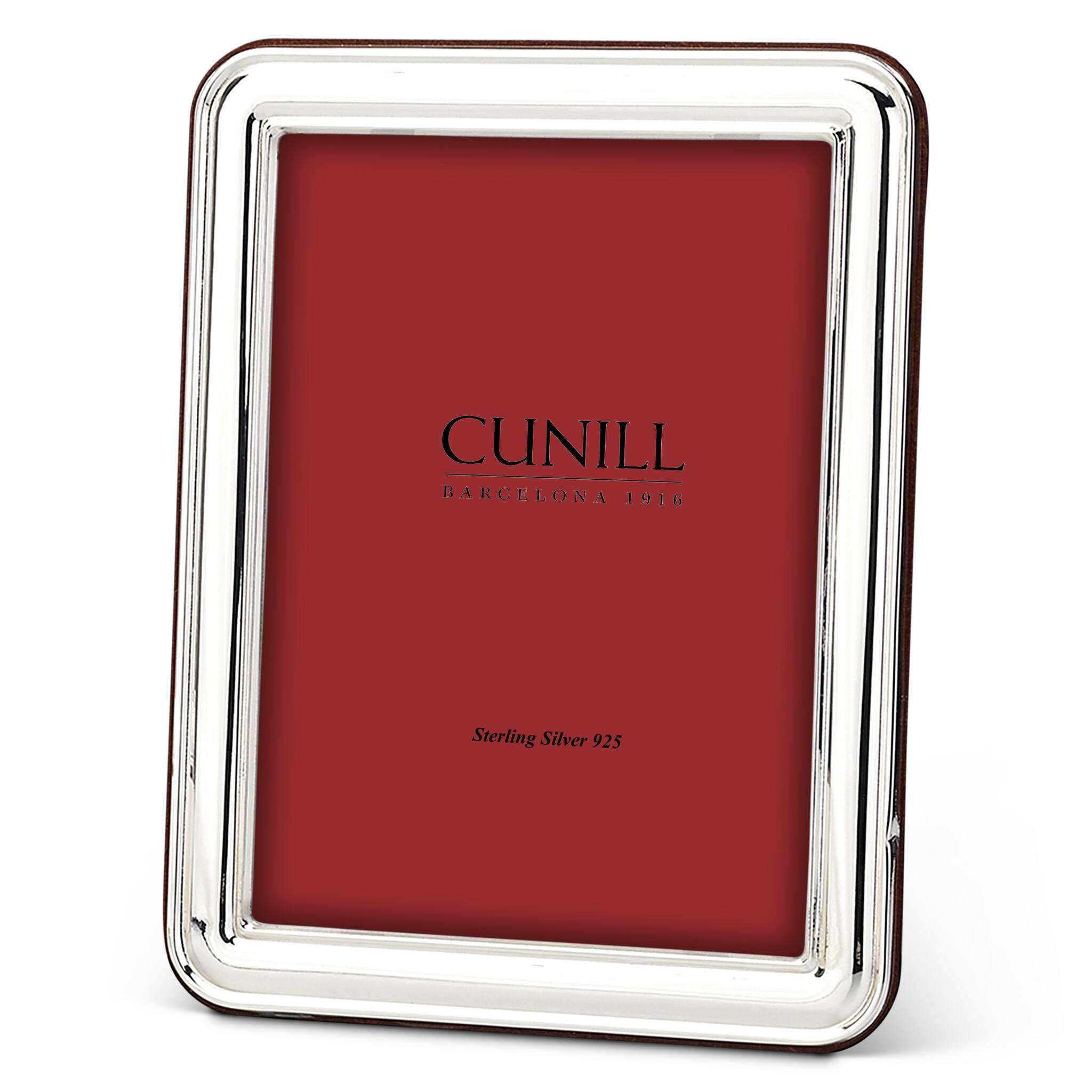 Cunill 'Addison Plain' 4x6 Non-Tarnish Sterling Silver Picture Frame, sterling silver picture frame, on a white background