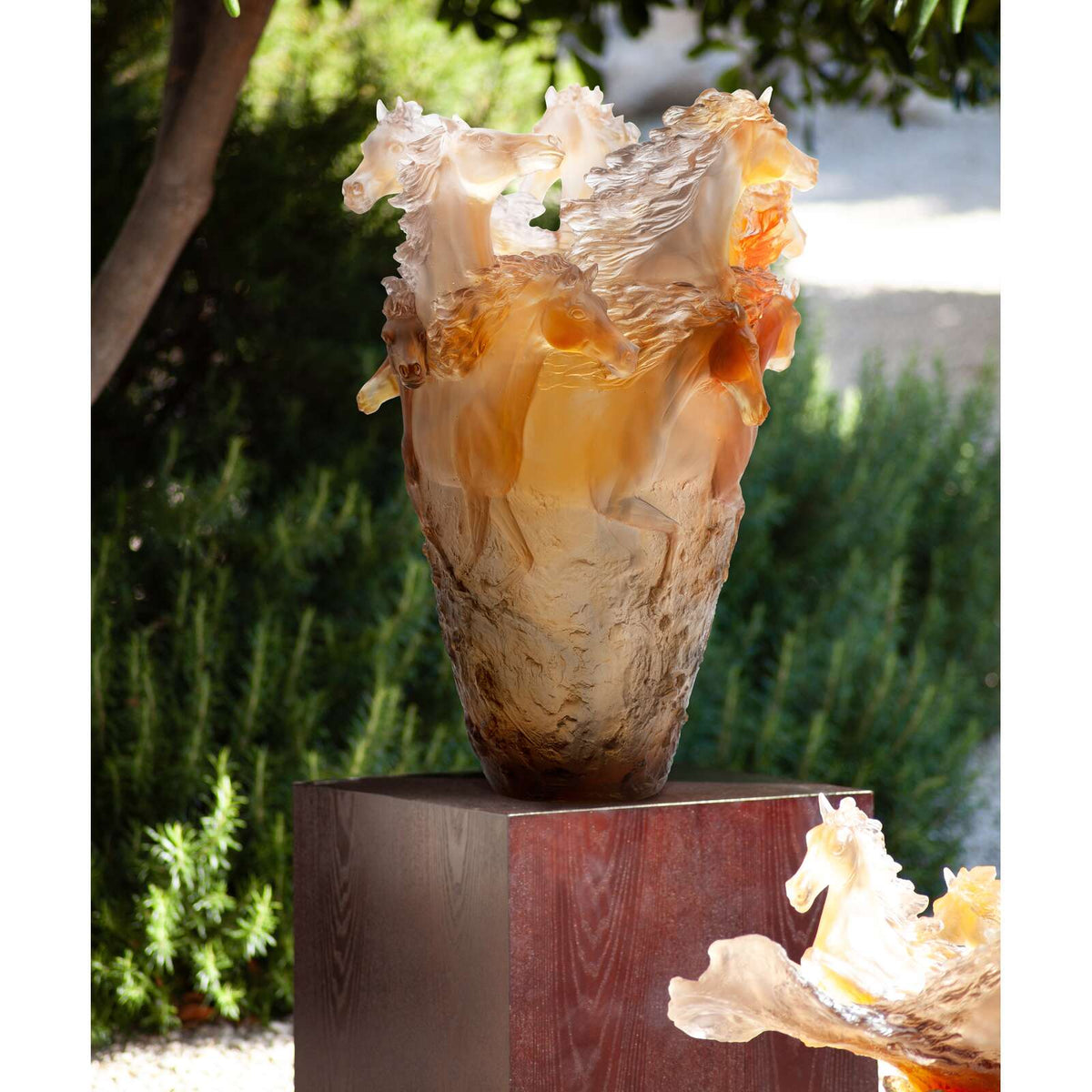 Daum Cavalcade Magnum Vase – Glazed brown 175ex, alternate view