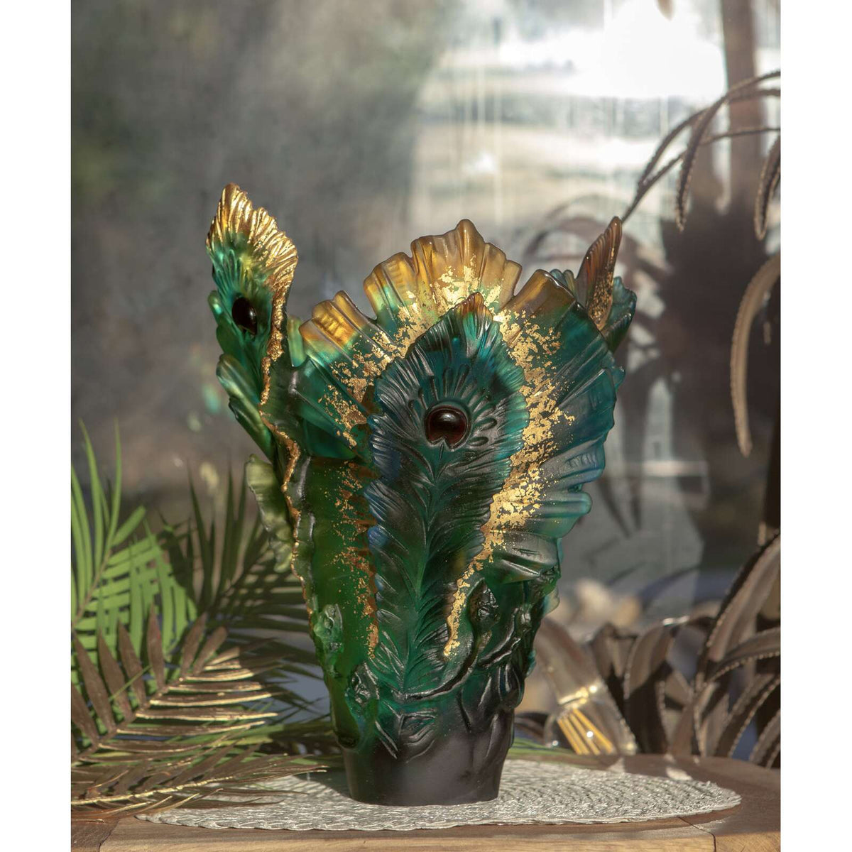 Daum Fleur De Paon Large Vase – Gilden with gold leaf 125ex, alternate view
