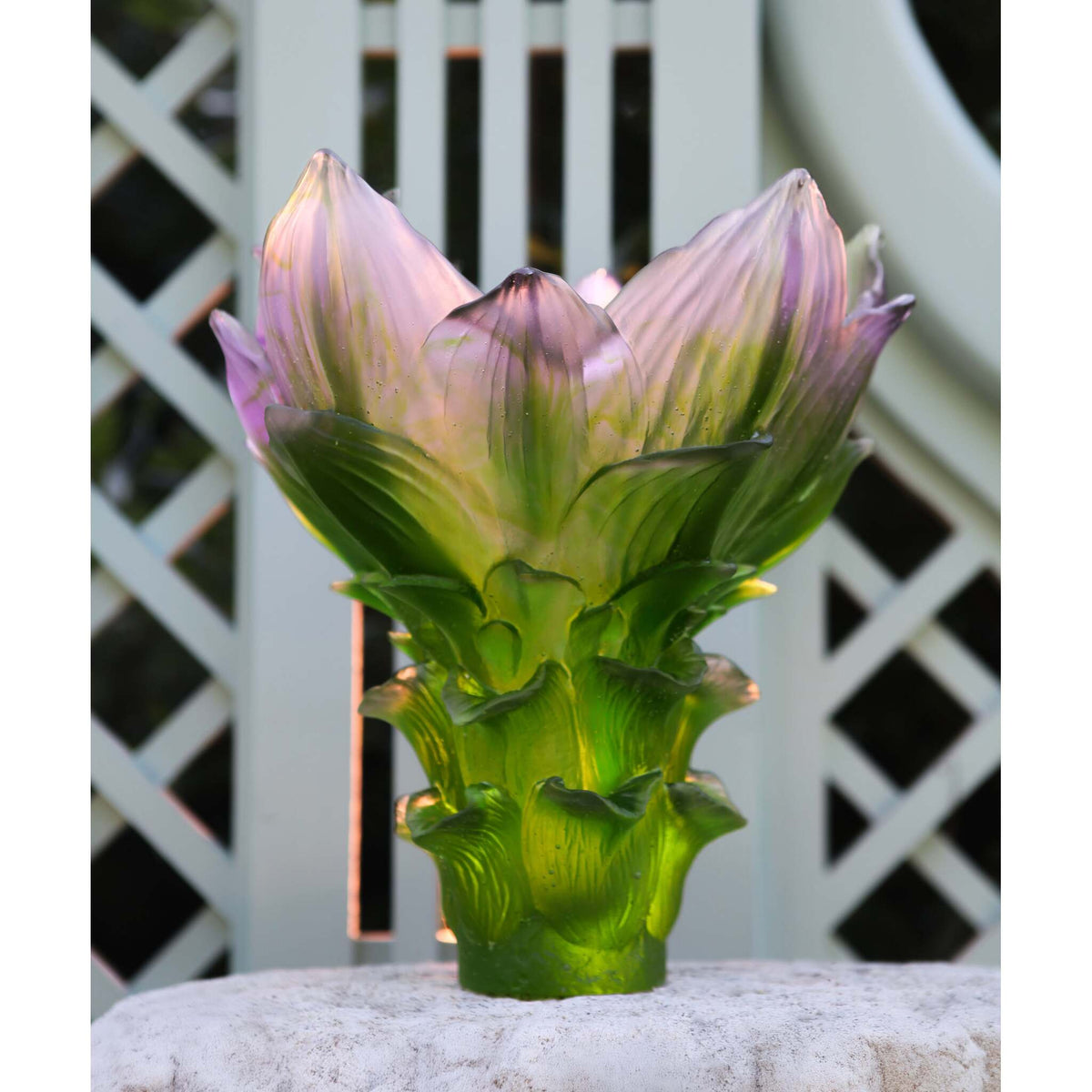 Daum Jardin De Lotus Large Vase 125ex, alternate view