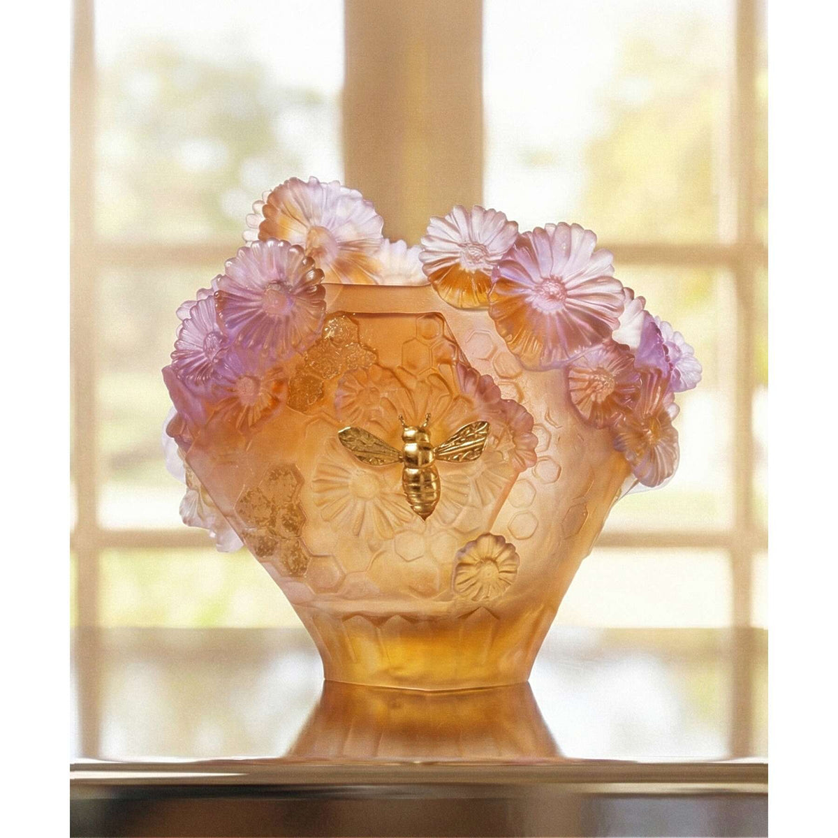 Daum Or D'Abeille Medium Vase 175ex, alternate view