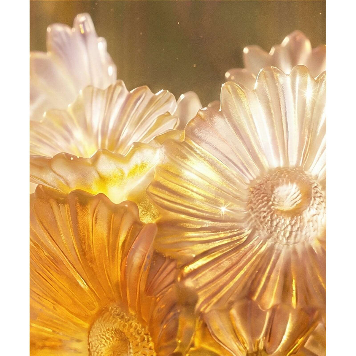 Daum Or D'Abeille Small Vase 250ex, alternate view