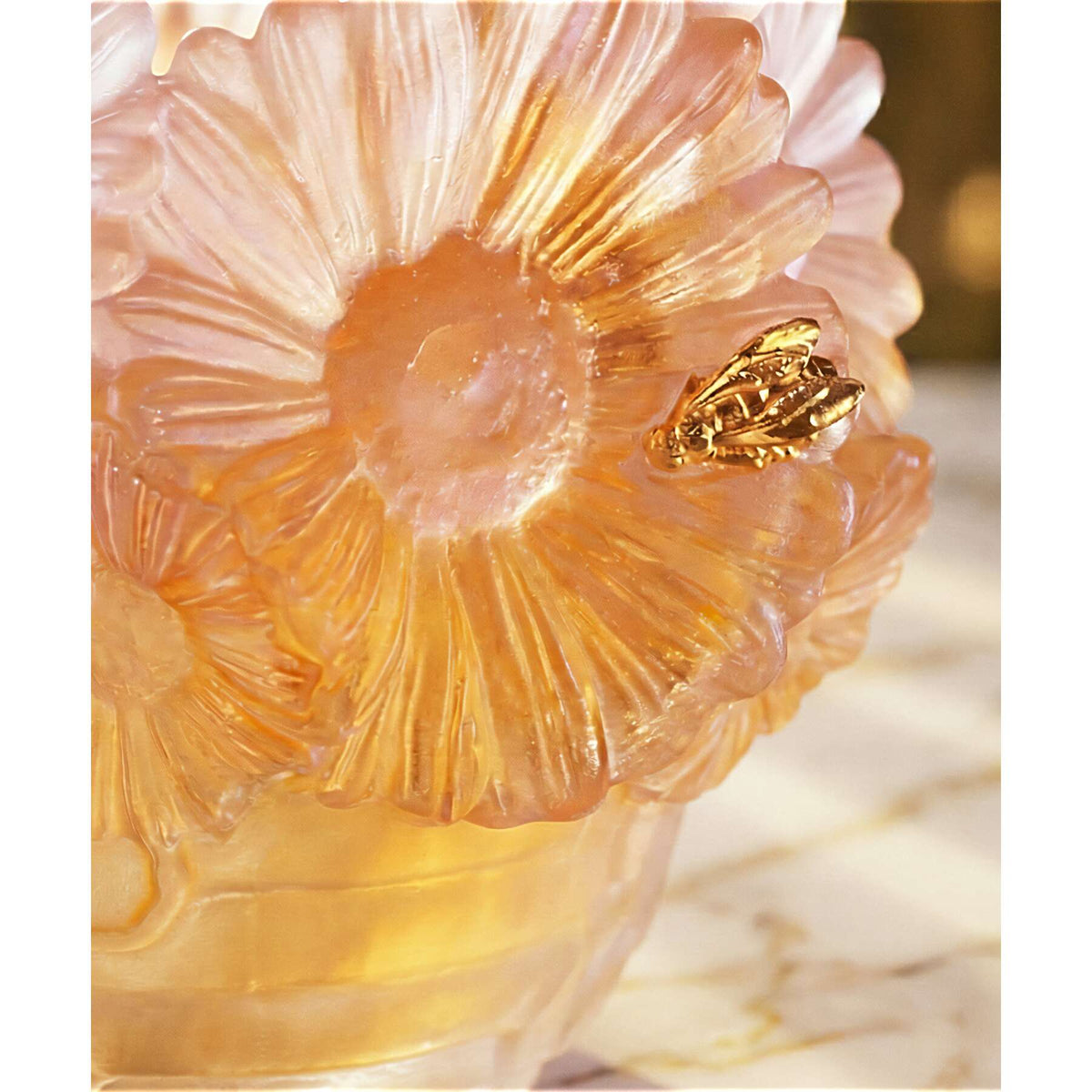 Daum Or D'Abeille Small Vase 250ex, alternate view