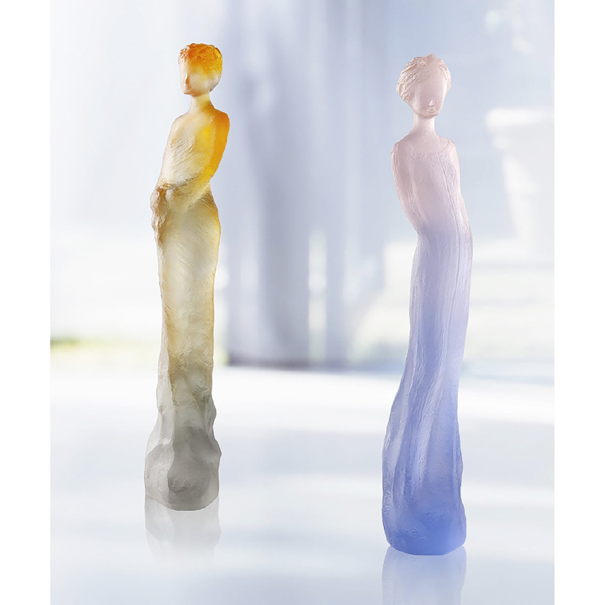 Daum Sophie and By Jean Philippe Richard 375ex Sculpture – Blue pink, alternate view