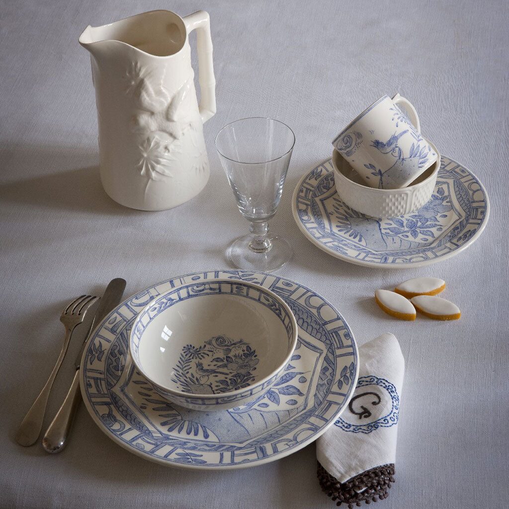 Gien Mug - Oiseau Bleu, alternate view