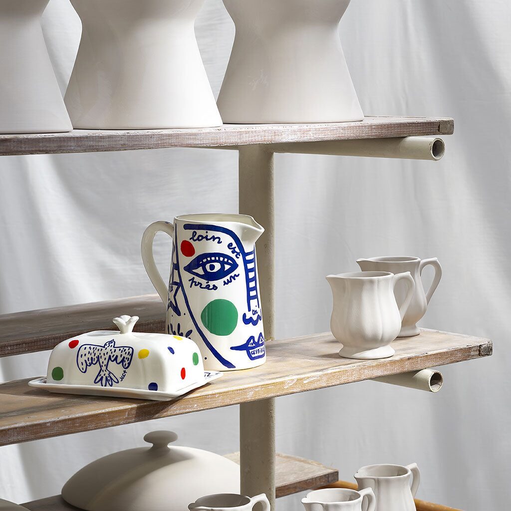 Gien Pitcher - L'Archipel Sentimental, alternate view