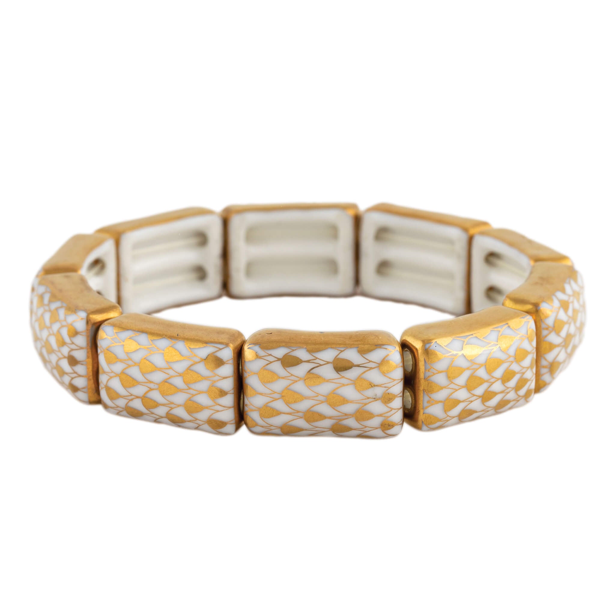 Herend 10 Link Bracelet porcelain figurine painted in the Gold fishnet pattern
