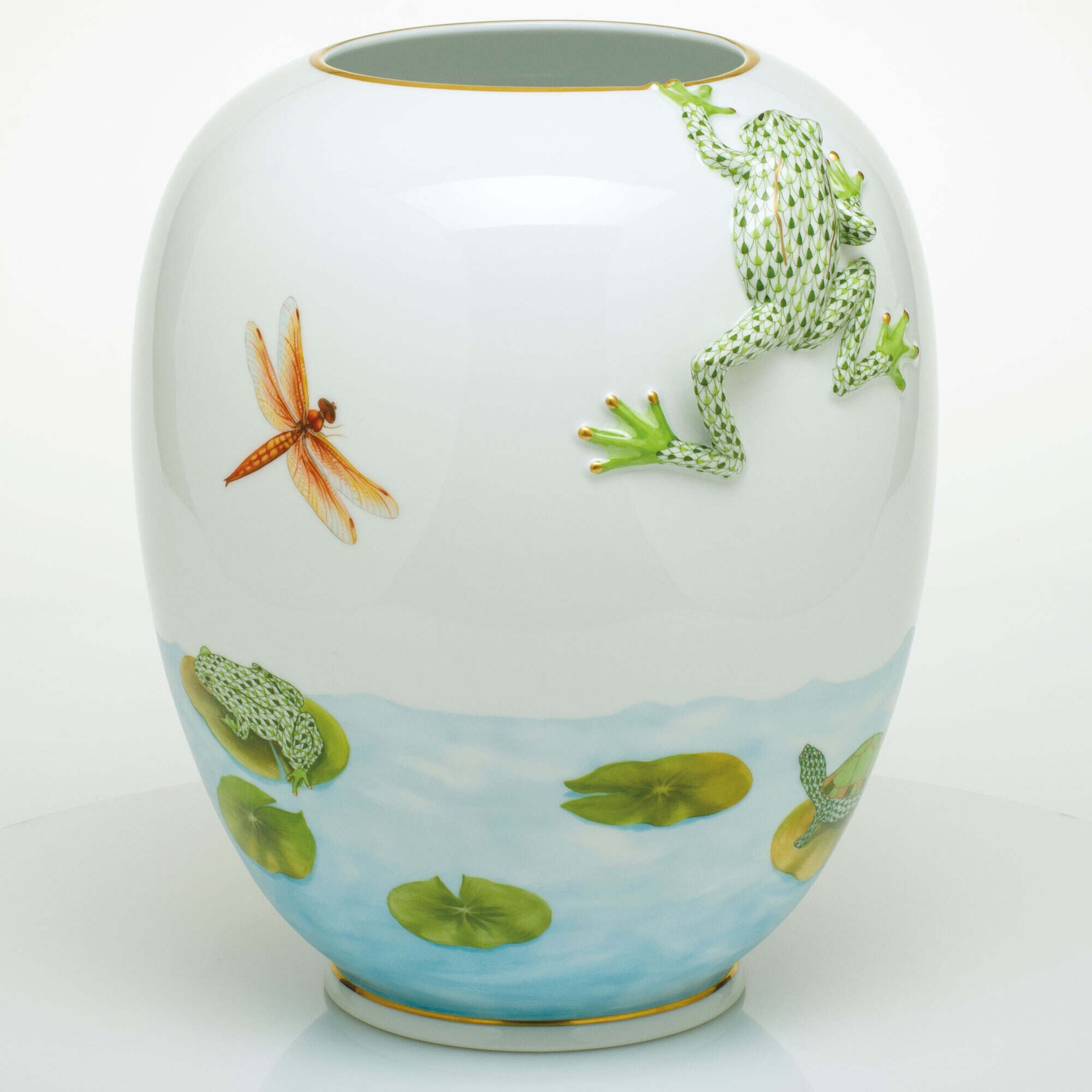 Herend Aquatic Garden Vase β additional view