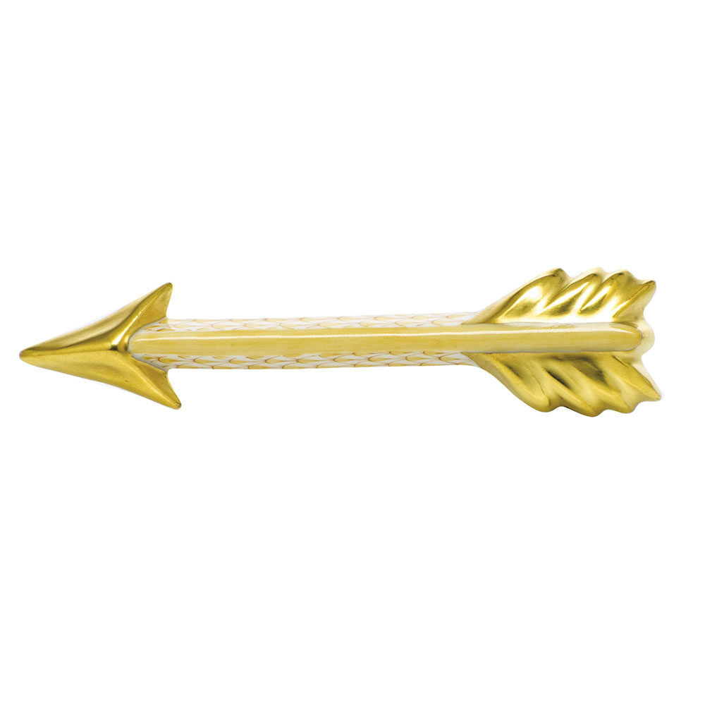 Herend Arrow Figurine porcelain figurine painted in the Butterscotch fishnet pattern