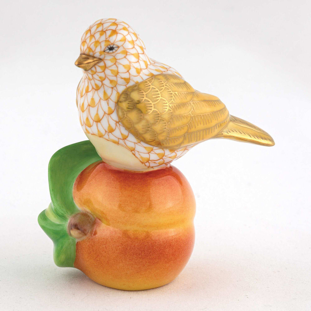 Herend Bird on Peach Figurine – Butterscotch, alternate view