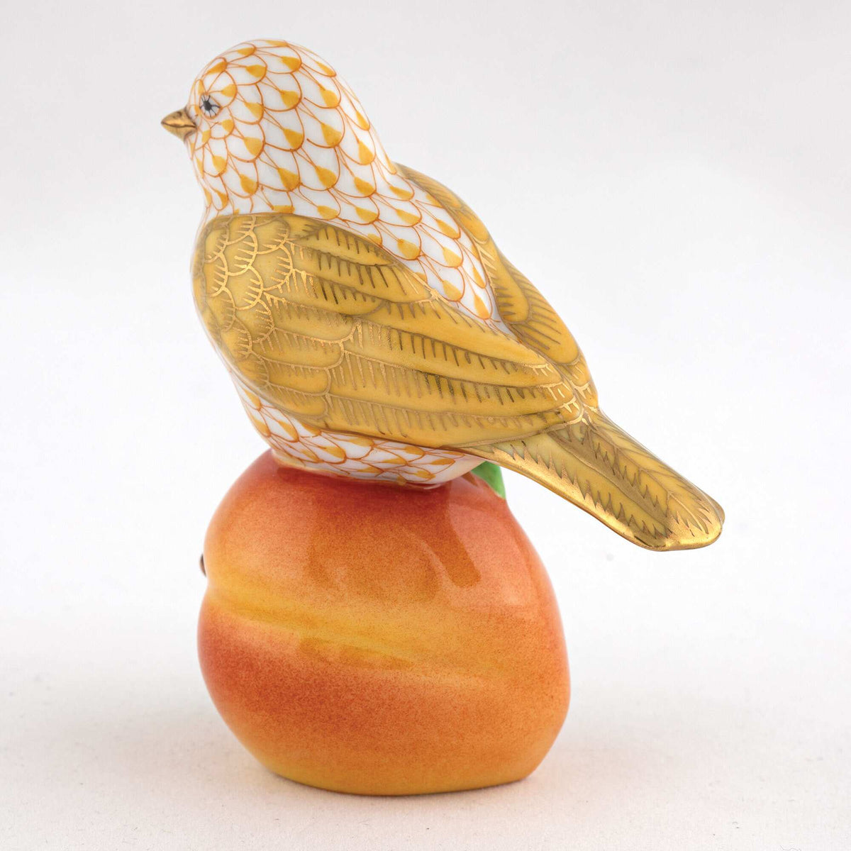 Herend Bird on Peach Figurine – Butterscotch, alternate view