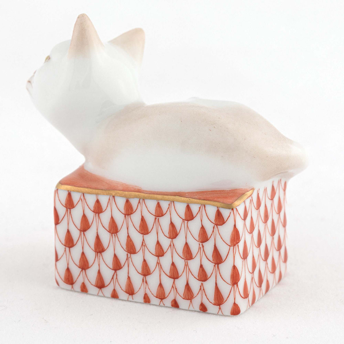 Herend Cat in Box Figurine – Rust, alternate view