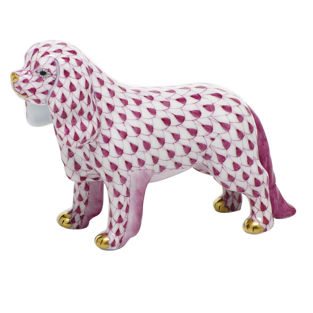 Raspberry fishnet Cavalier King Charles Spaniel Figurine figurine, hand-painted Herend porcelain with 24k gold accents