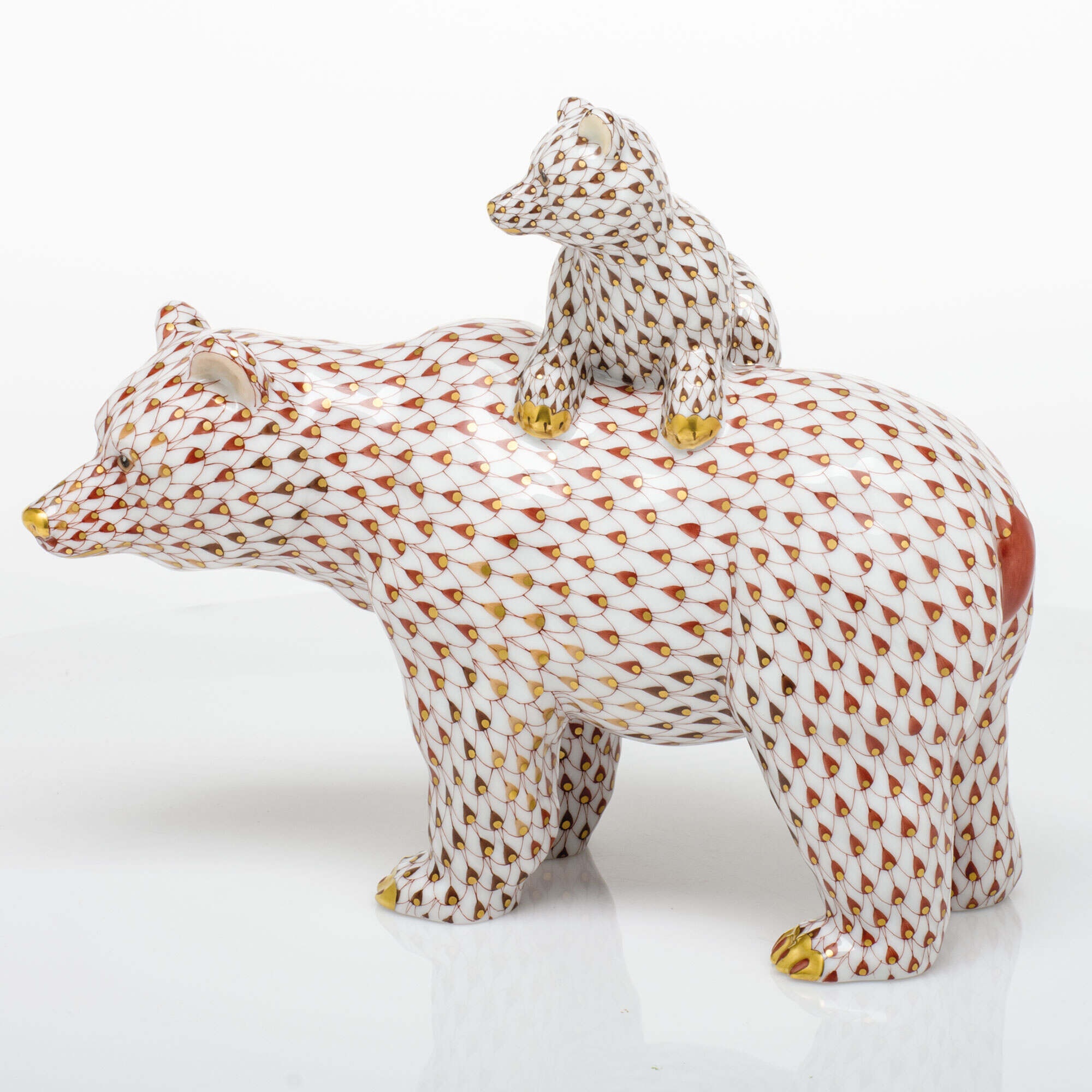Herend Grizzly Bear and Baby Figurine โ additional view