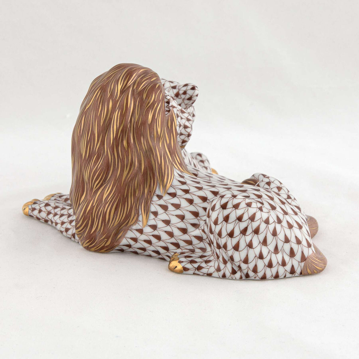 Herend Lion and Lioness Figurine – Chocolate, alternate view