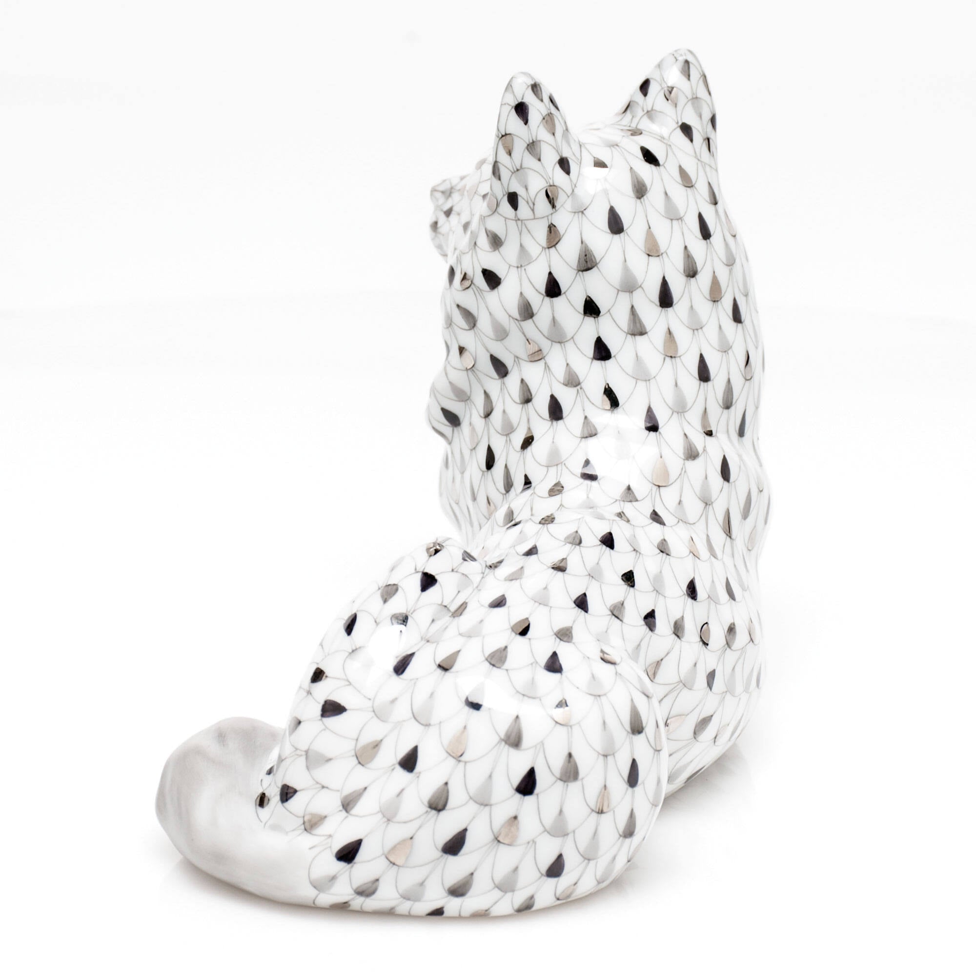 Herend Lying Wolf Figurine β additional view