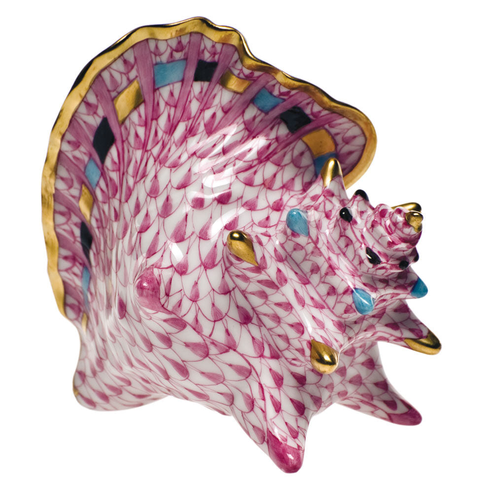 Hand-painted Herend Medium Conch Shell Figurine in Raspberry fishnet porcelain on a white background