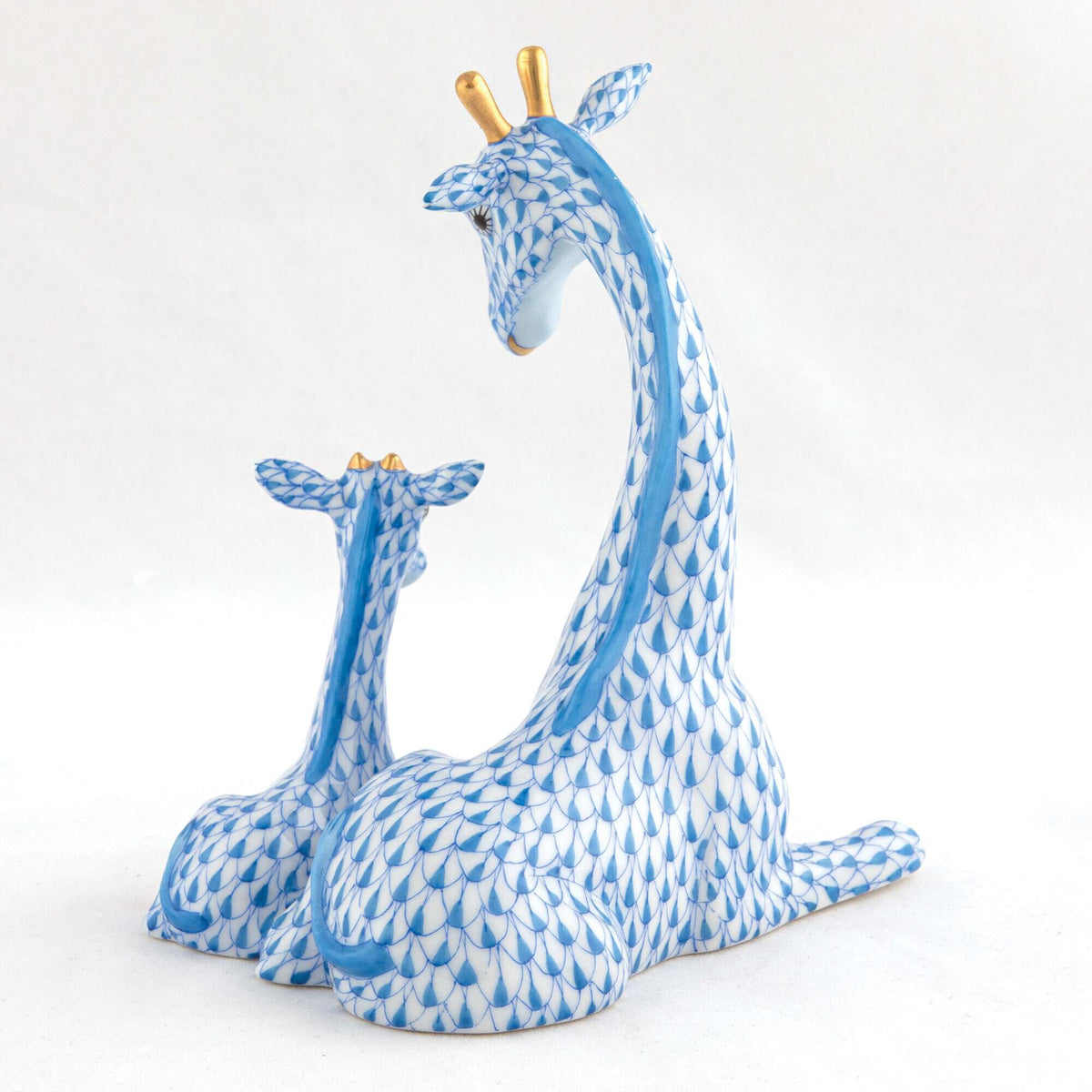 Herend Mother and Baby Giraffe Figurine – Blue, alternate view