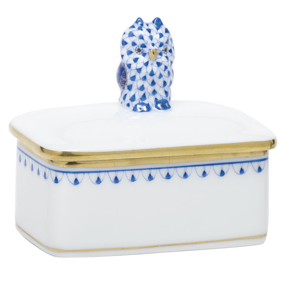 Hand-painted Herend Owl Box in Sapphire fishnet porcelain on a white background