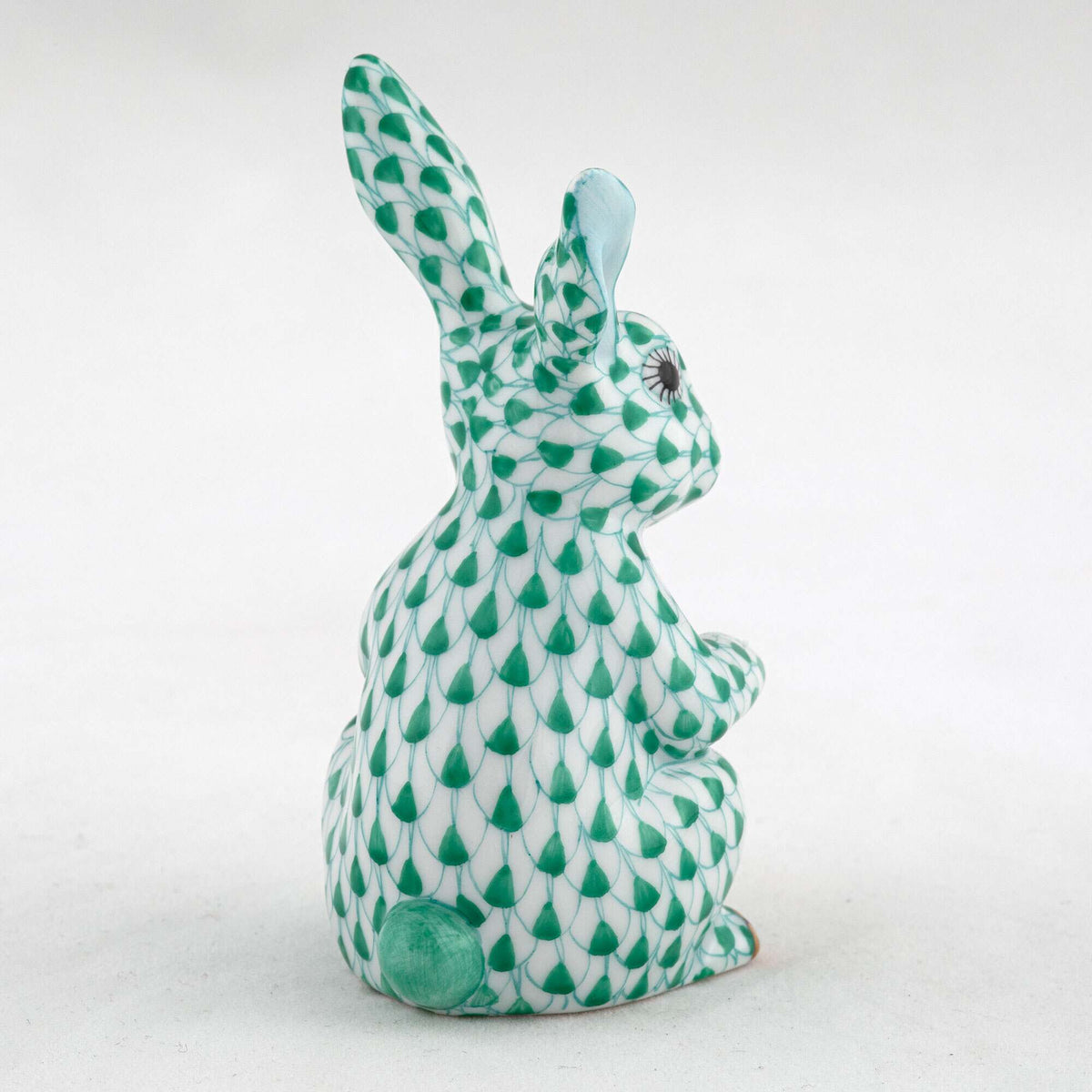Herend Pickleball Bunny Figurine – Green, alternate view