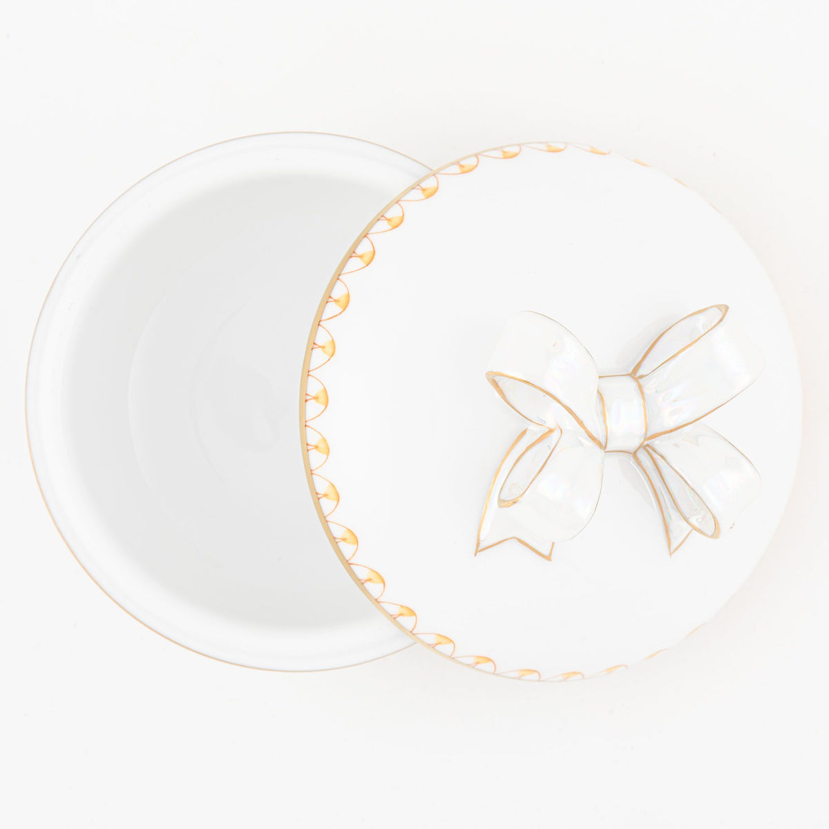 Herend Round Box with Bow – Butterscotch, alternate view