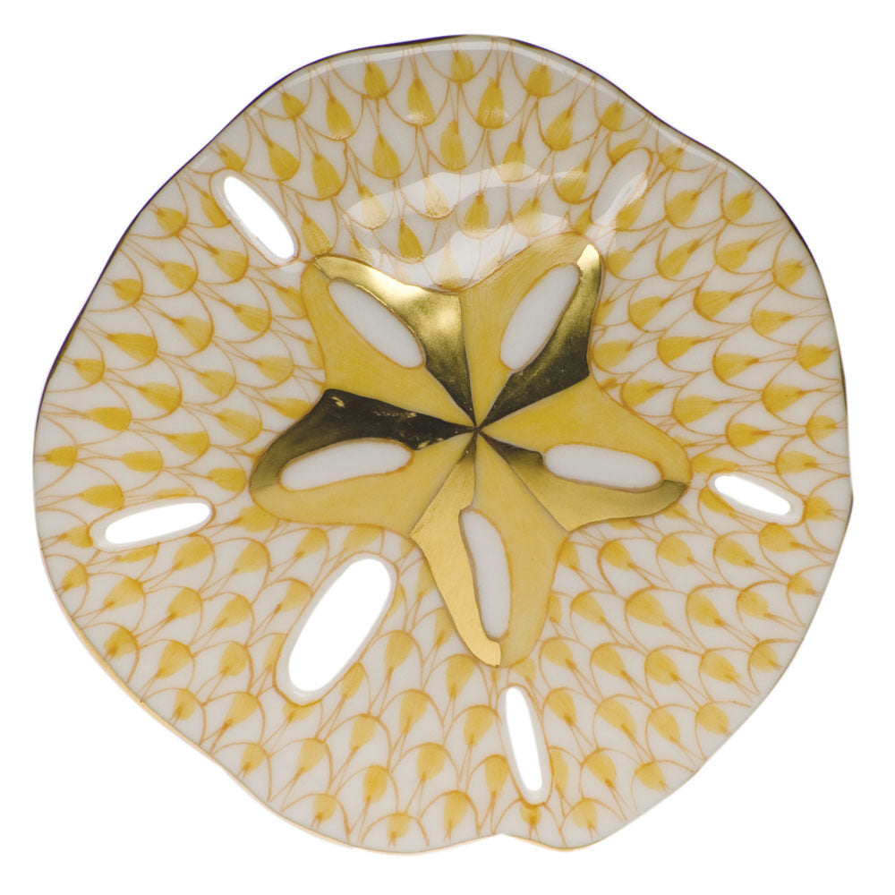 Herend Sand Dollar Figurine porcelain figurine painted in the Butterscotch fishnet pattern