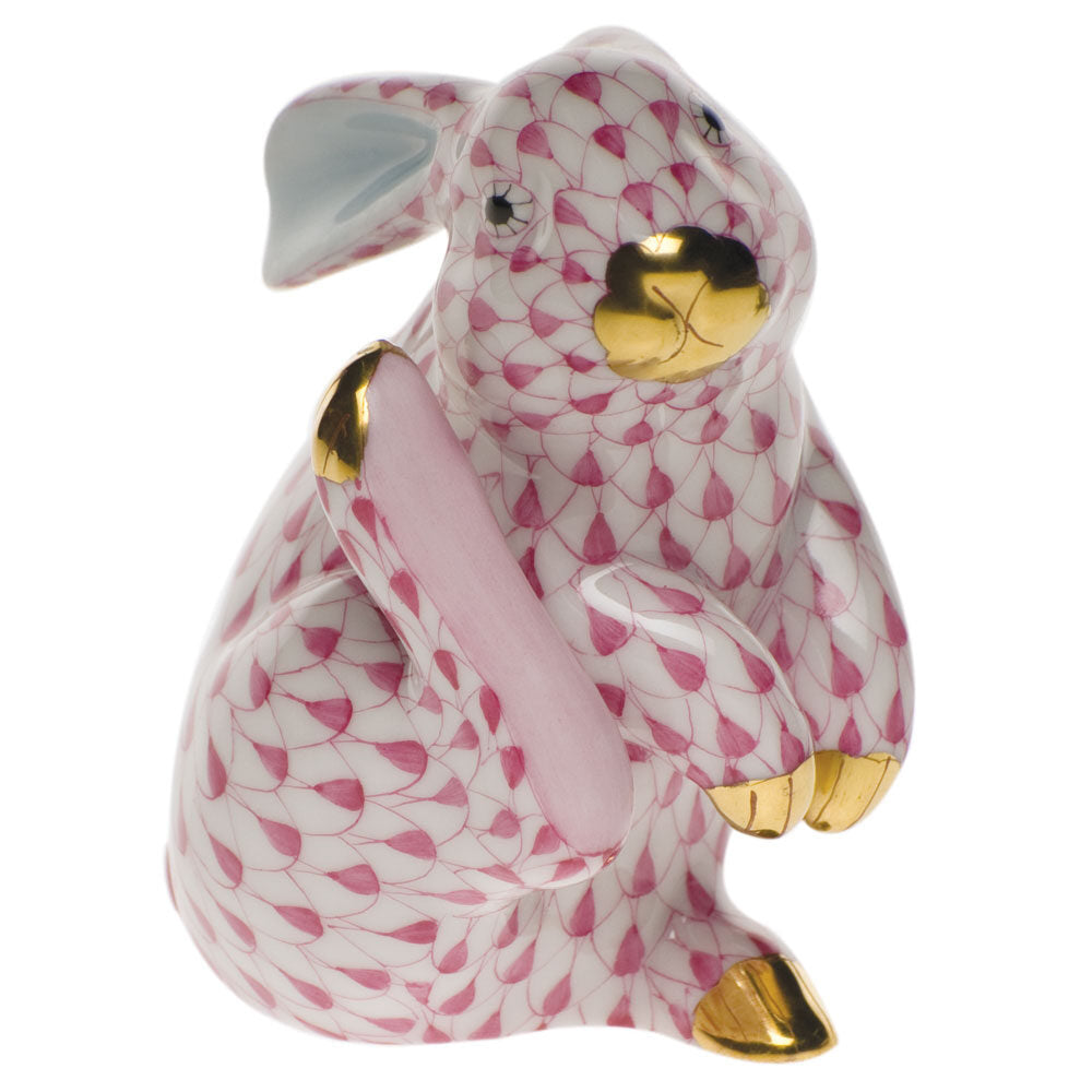 Herend Scratching Bunny Figurine porcelain figurine painted in the Raspberry fishnet pattern