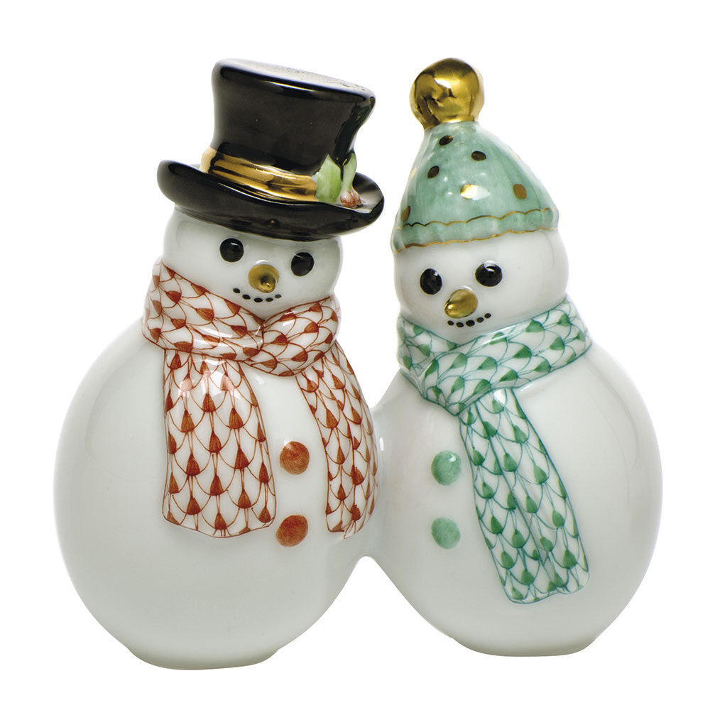 Herend Snowman Couple Figurine porcelain figurine painted in the Rust-Key Lime fishnet pattern