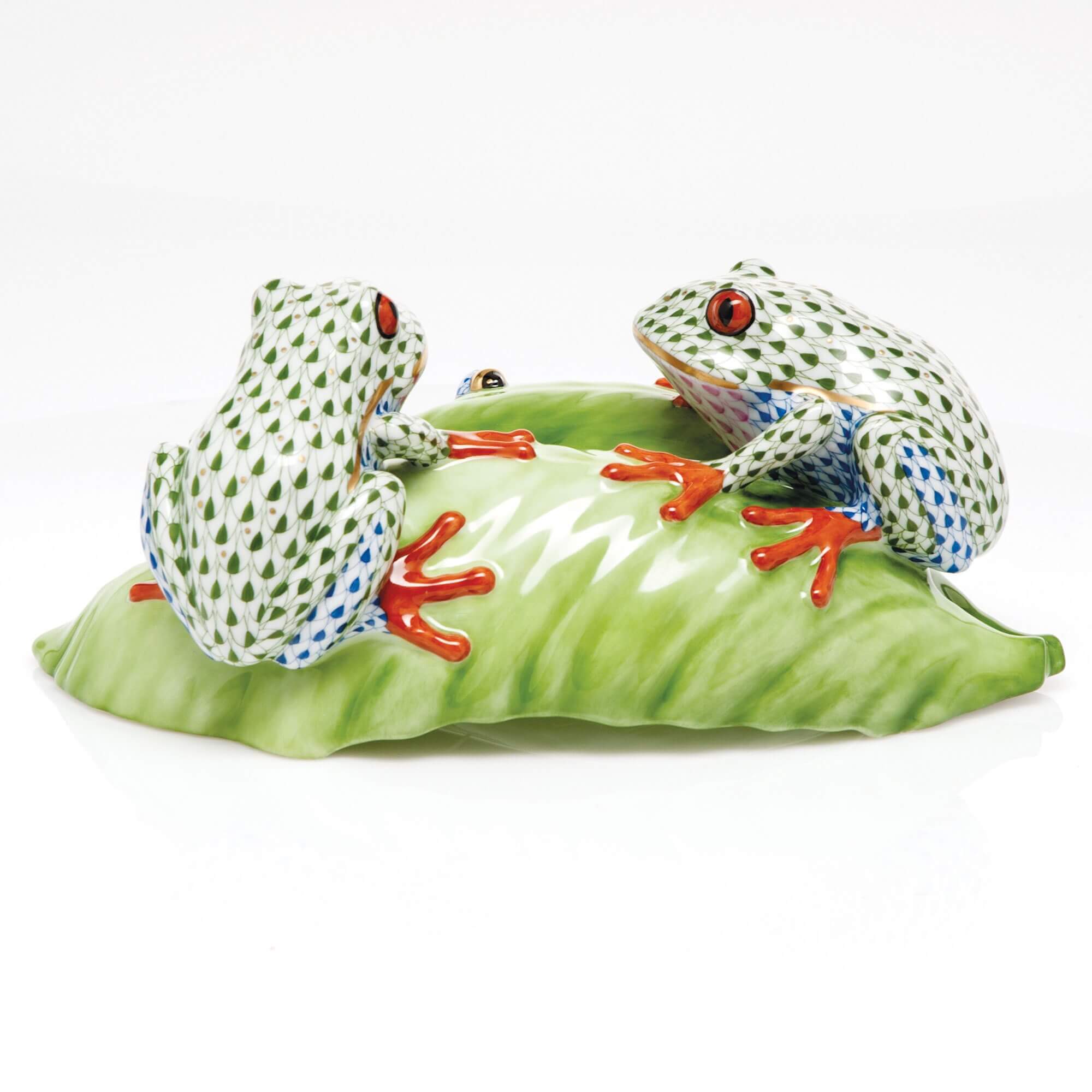 Herend Tree Frogs on Leaf Figurine โ additional view