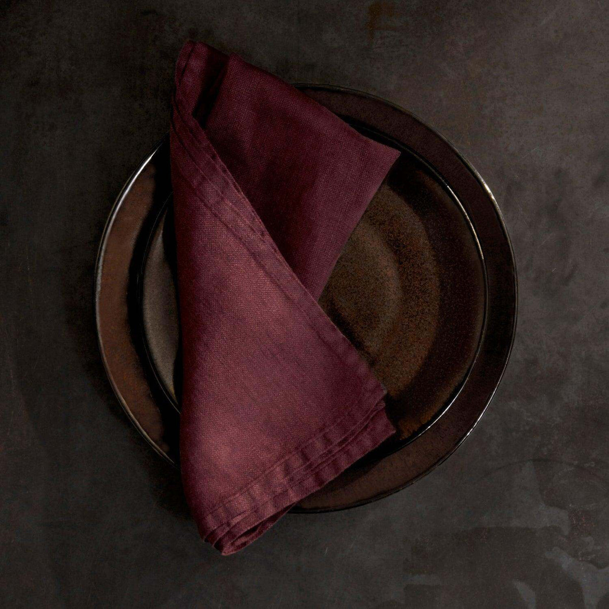 L'Objet Terra Bread + Butter Plate - Wine, alternate view