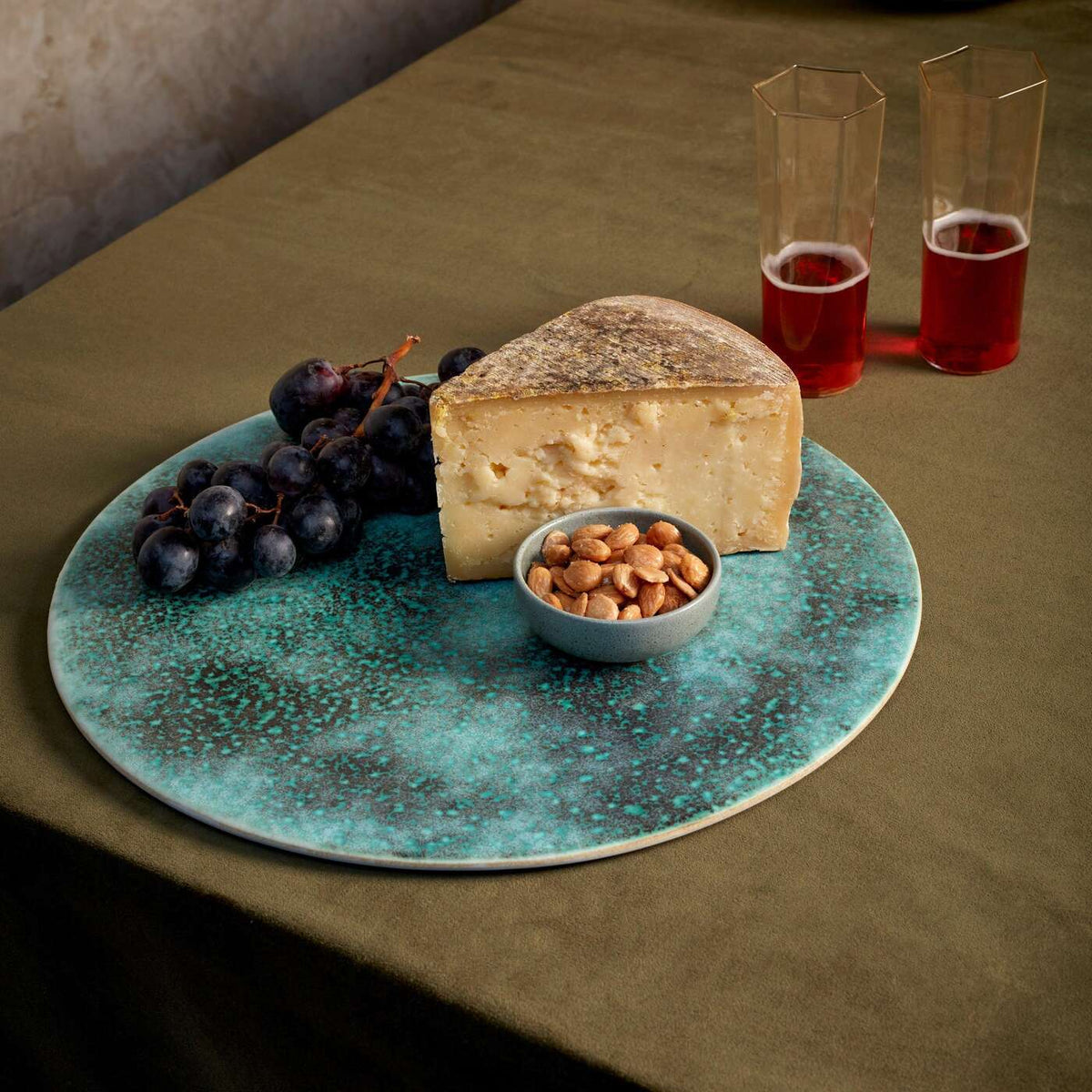 L'Objet Terra Platter / Charger - Bronze Charger & Service Plate, alternate view