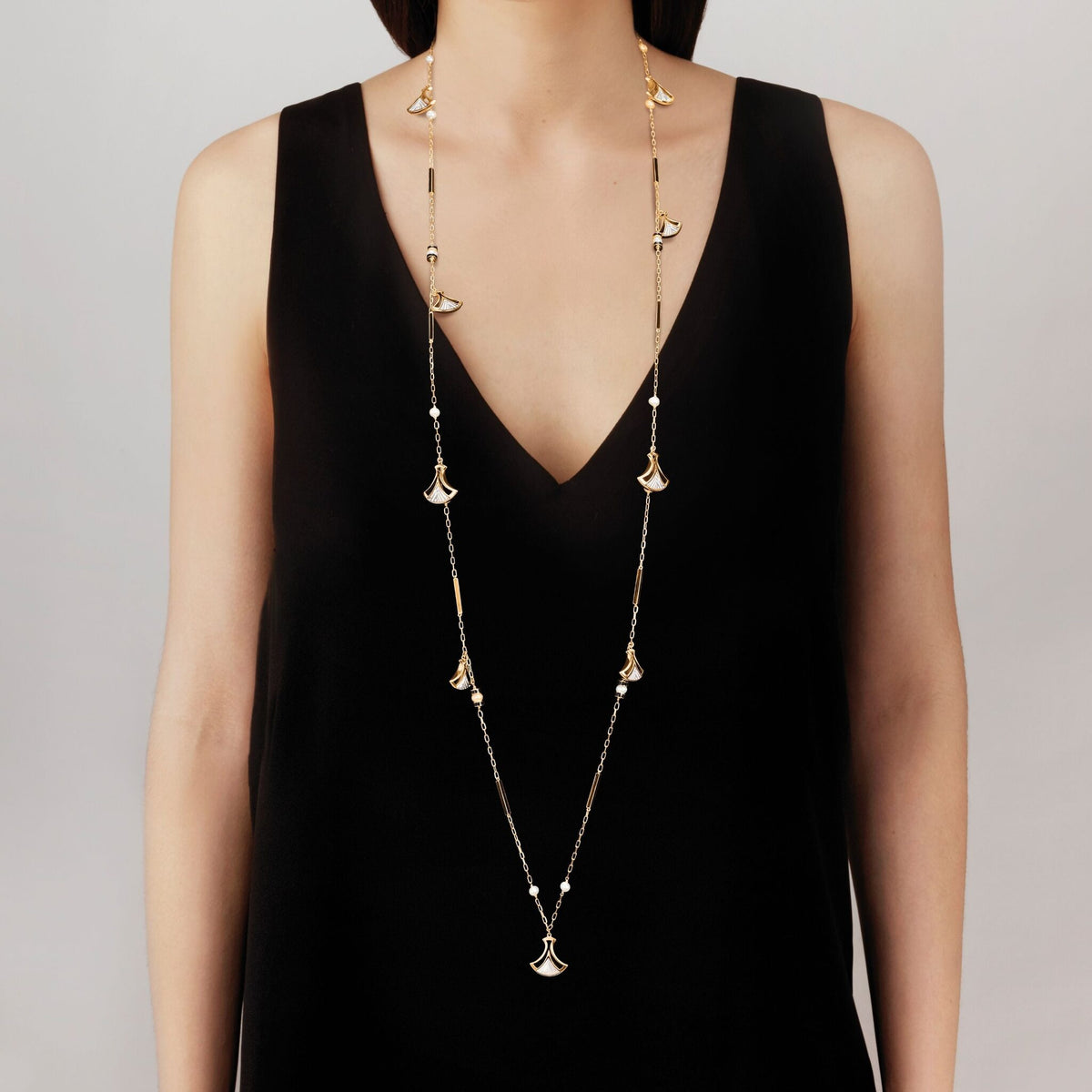 Lalique Larcade Necklace, alternate view