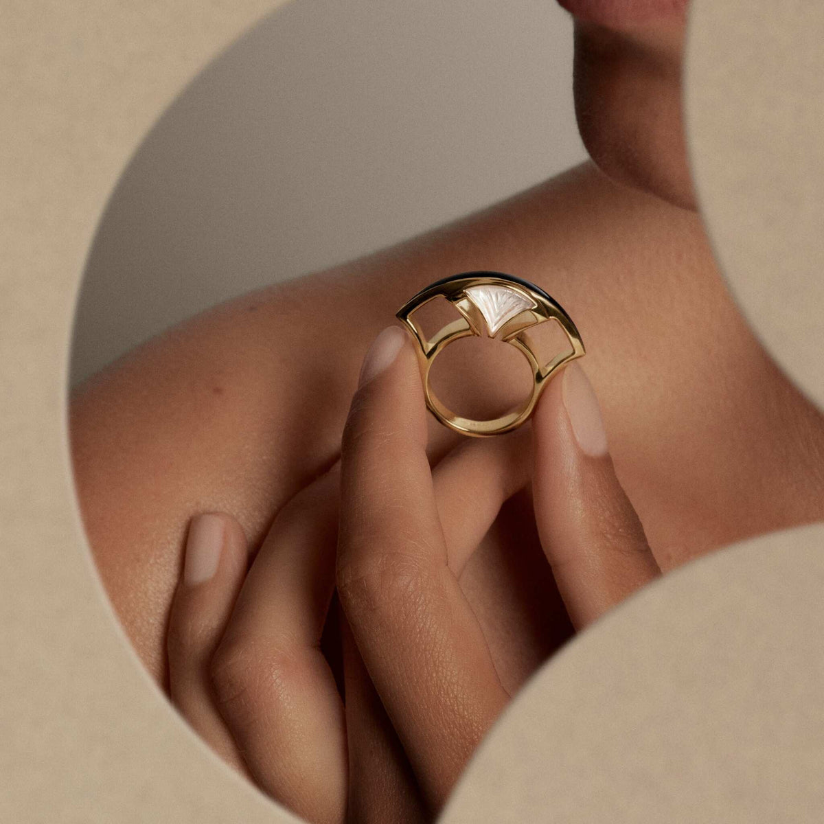 Lalique Larcade Ring, alternate view