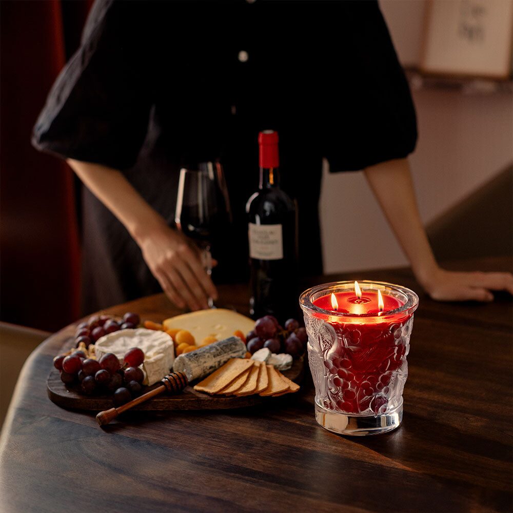 Lalique Merles Et Raisins, Crystal Scented Candle, alternate view